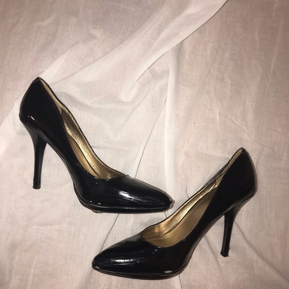 BCBGeneration Patent Black Heels - Picture 2 of 6